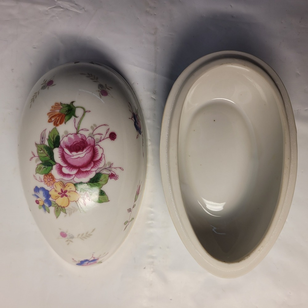 Jewelry Trinket Box White Floral Porcelain Gold Gilt Egg Shaped Lid